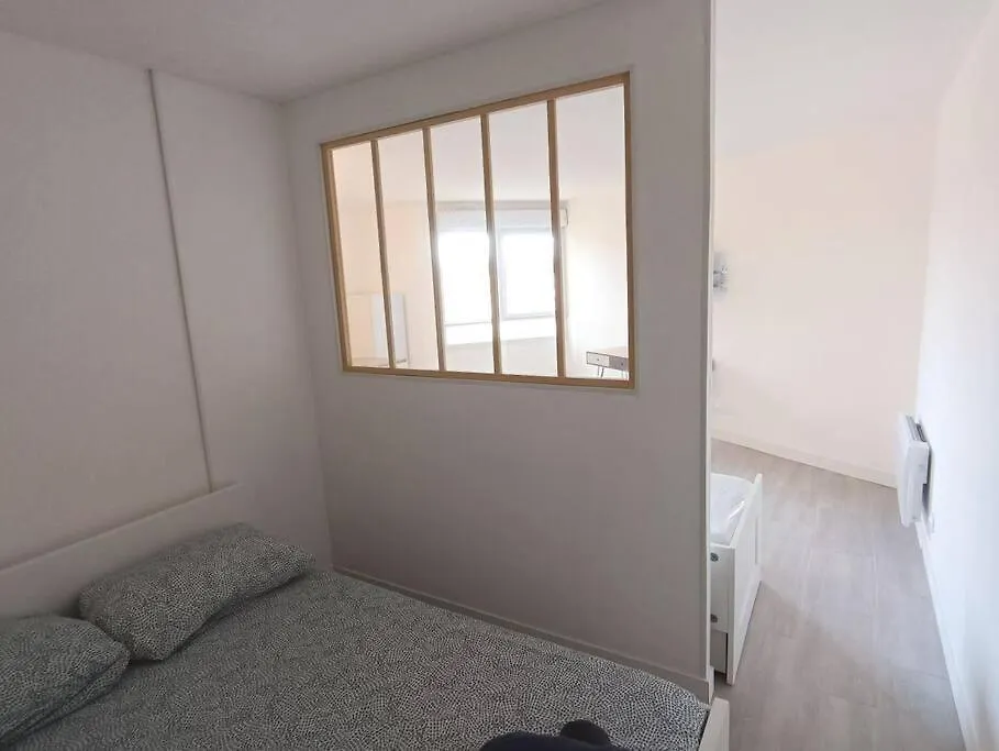 Appartement Tout Equipe 2 A 4 Couchages St Charles Marseille 0*,