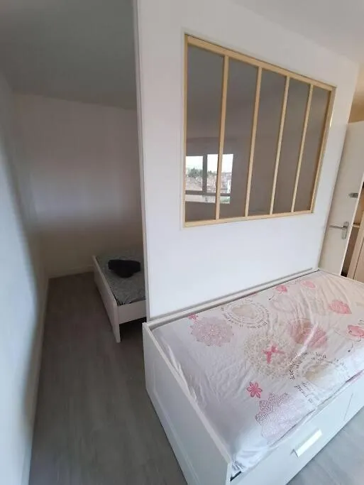 Apartment Appartement Tout Equipe 2 A 4 Couchages St Charles Marseille