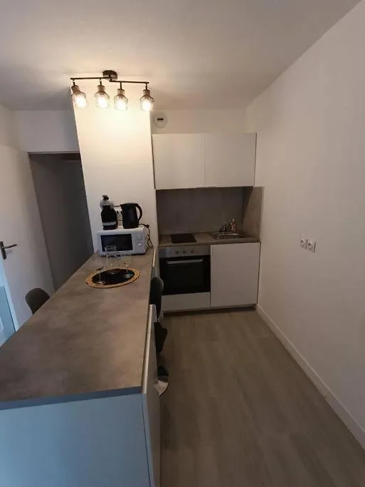 Appartement Tout Equipe 2 A 4 Couchages St Charles Марсель Апартаменты